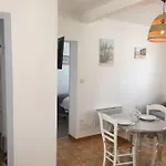Apartment Le Clos De Beauchamp Le Bord De 2 Velos Sont Disponibles Gratuitement
