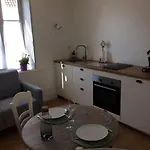 Apartment Le Clos De Beauchamp Le Bord De 2 Velos Sont Disponibles Gratuitement