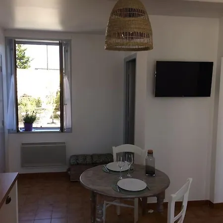 Le Clos De Beauchamp Le Bord De 2 Velos Sont Disponibles Gratuitement Lägenhet