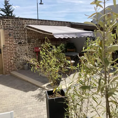 Le Clos De Beauchamp Le Bord De 2 Velos Sont Disponibles Gratuitement Apartment *